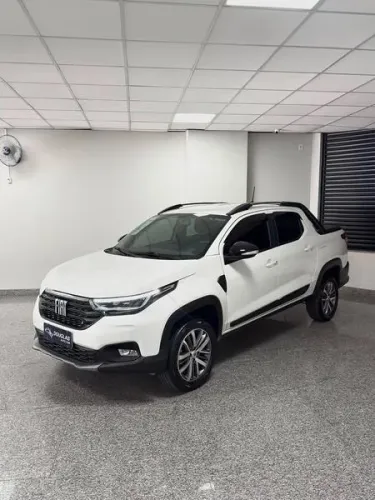Fiat Strada Volcano 1.3 Flex 8V CD 2025