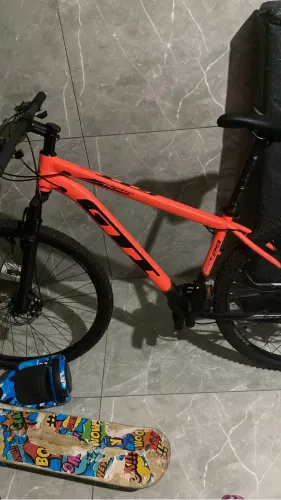 VENDE-SE BICICLETA GTI ROMA TAMANHO 17