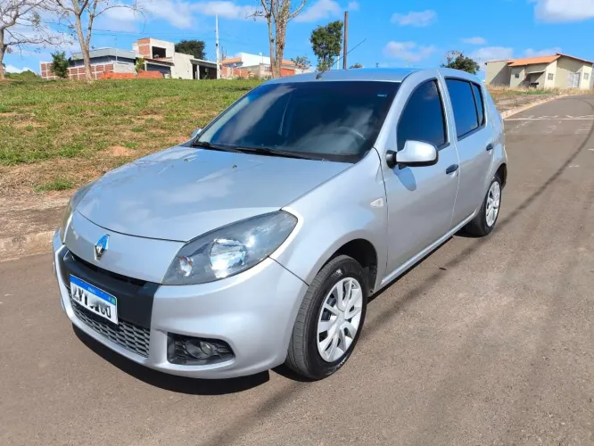 Renault Sandero Expression Hi-flex 1.6 8V 5P 2014