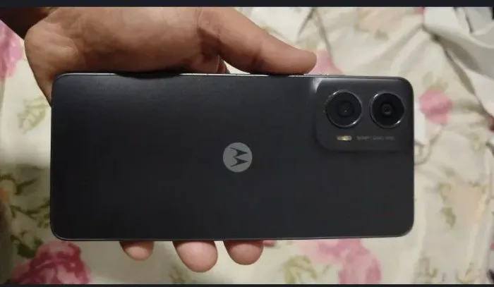 Vendo ou troco celular moto g24  troco por iPhone 8 plus ou xr