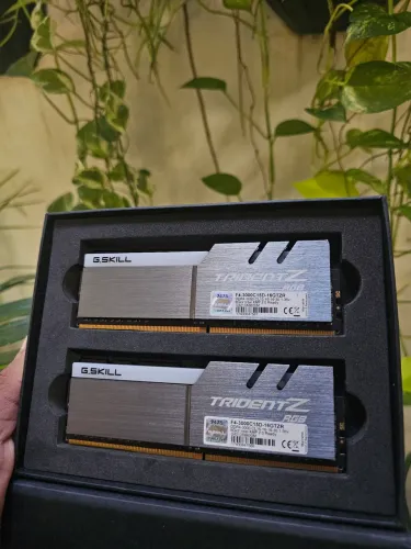 Memórias RAM 16GB 2x8 3000Mhz Gskill