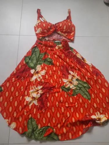 Conjunto cropped saia M novo 