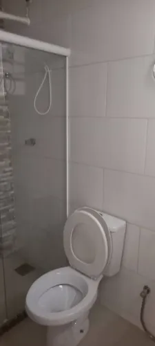 Alugo casa duplex