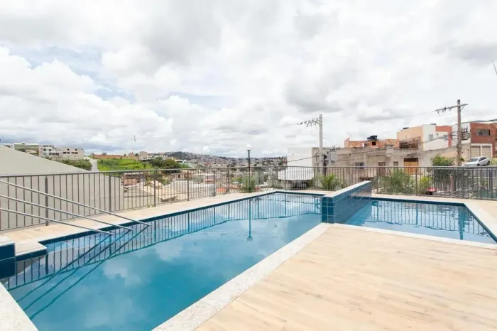 Apartamento 2 Quartos com Suíte e Piscina para Aluguel no Bairro Juliana BH