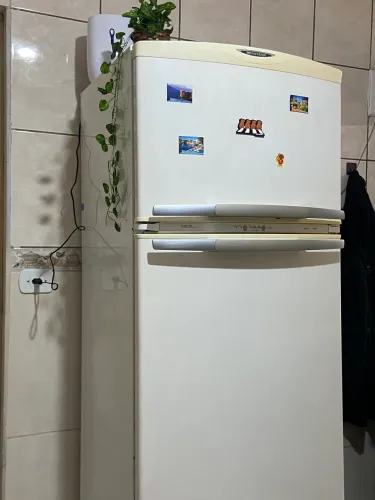 TROCO GELADEIRA EM FRIGOBAR OU GELADEIRA MAIS NOVA