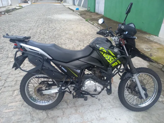 Crosser 2020