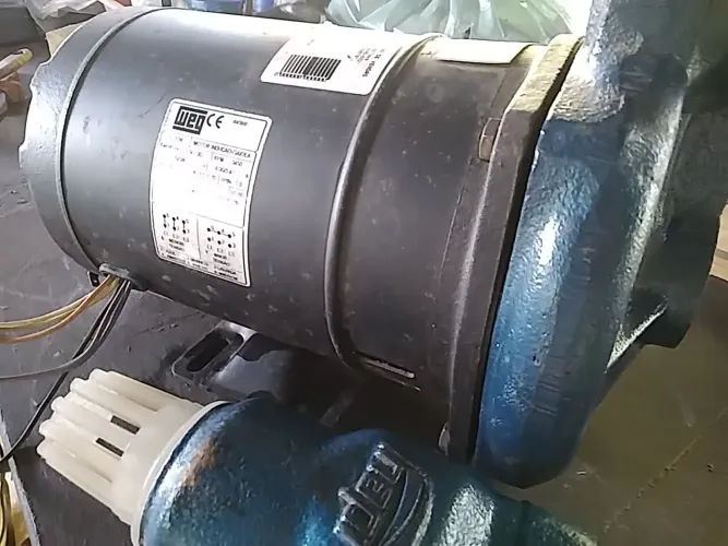 Bomba D'Água Hidrotem 2 CV Motor WEG Trifásico