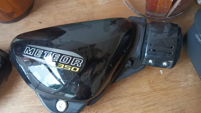 Aba direita meteor 350