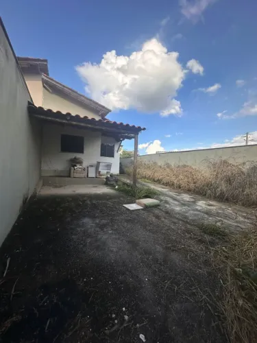 Vendo Excelente casa de dois quartos toda individual