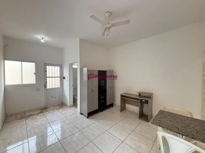 Kitnet para alugar em Limeira, Jardim Cidade Universitária I, com 1 quarto, com 15 m²