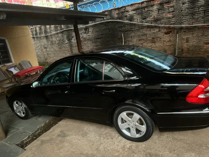 Mercedes-Benz E-320 Avantgarde 2003