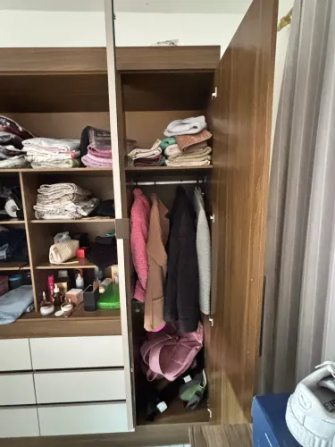 Guarda roupas casal