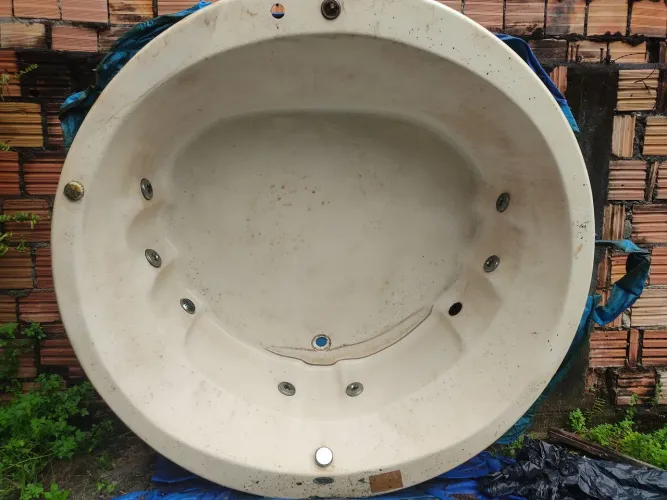 VENDO JACUZZI