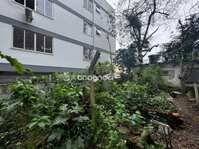 Terreno a venda de 630m² com Viabilidade Mista no Jardim Atlântico, Florianópolis-SC