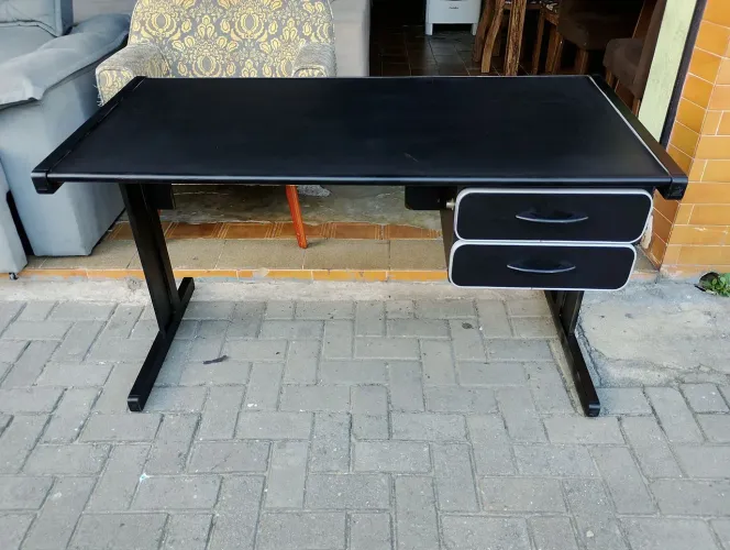 Escrivaninha R$180