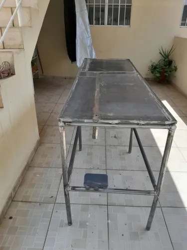 Serviços e reformas em geral.