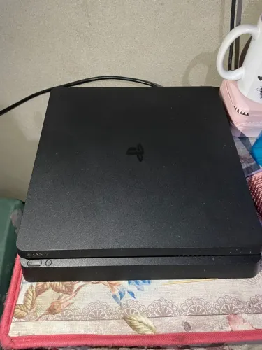PS4 SLIM