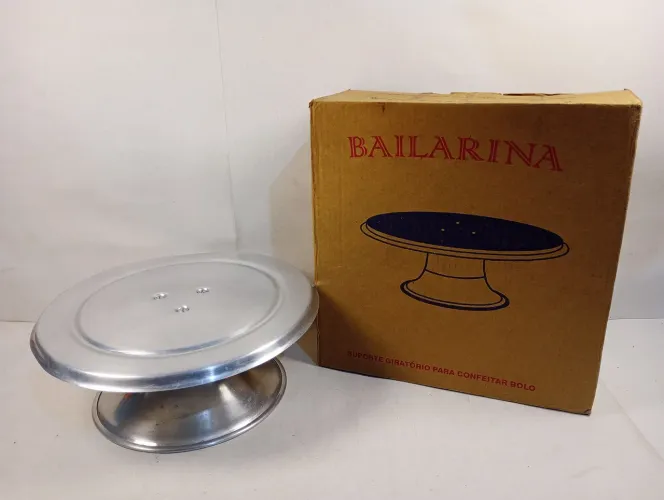 Bailarina Giratória para Confeitar Bolo em Alumínio - Ótimo Estado