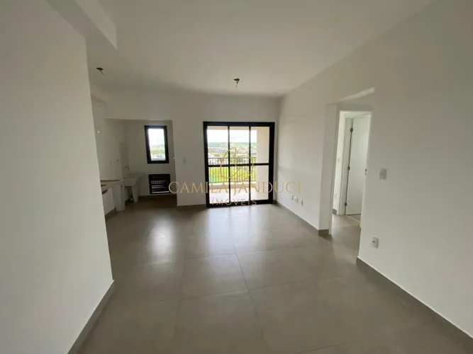 Apartamentos para venda com Piscina e 2 quartos, 65 m² - Vila do Golf