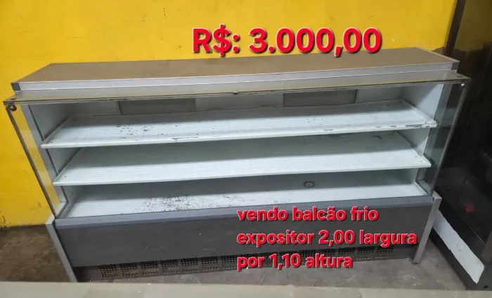Balcão expositor