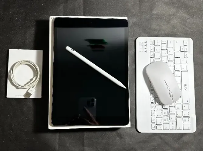 iPad 7ª Geração 32GB Space Gray Completo na Caixa - OLX Pay - Faço Troca e Parcelo 18x 