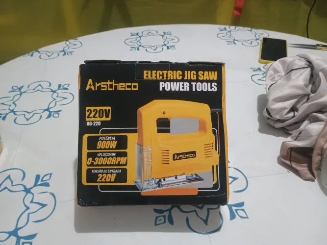 Serra tico tico 900W