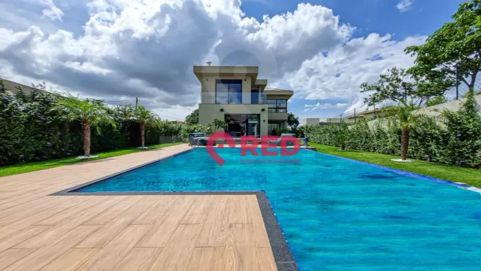 Sobrado com 5 quartos, 526 m² - venda por R$ 4.350.000 ou aluguel por R$ 30.000/mês - Cond