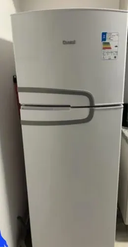 Vende-se geladeira 15000