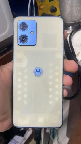 Motorola g54