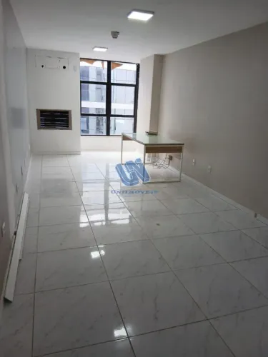 Sala comercial para alugar com 41,03m2 no Comércio