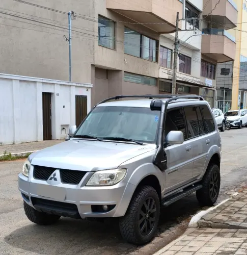 Mitsubishi Pajero TR4 2.0/ 2.0 Flex 16V 4X4 Mec. 2010