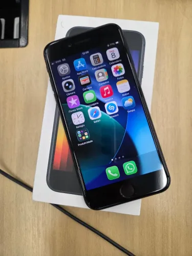 Apple iPhone SE 3 (2 meses de uso). Garantia.