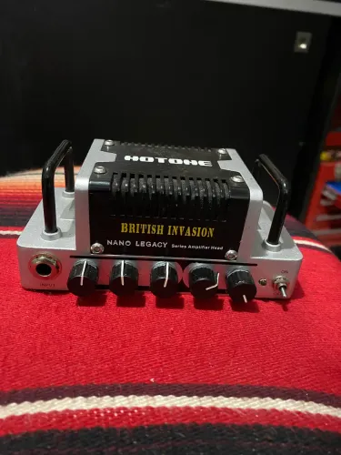 Amp hotone british invasion ( vox ac30)