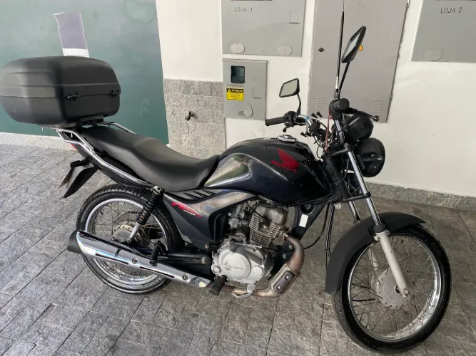 Motos Honda CG 125 FAN ES no Brasil