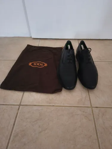 Sapatos masculinos elegantes para todas as ocasiões."