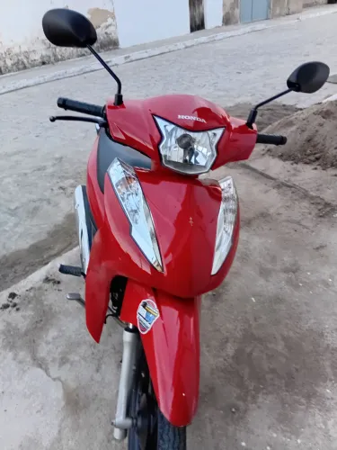 Moto nova