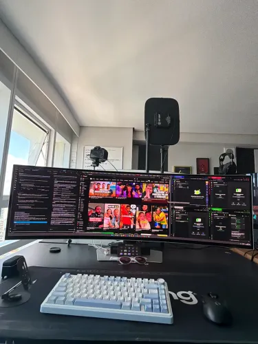 Monitor Gamer Samsung Odyssey OLED G9 49" Ultrawide 240Hz 0.03ms FreeSync Premium