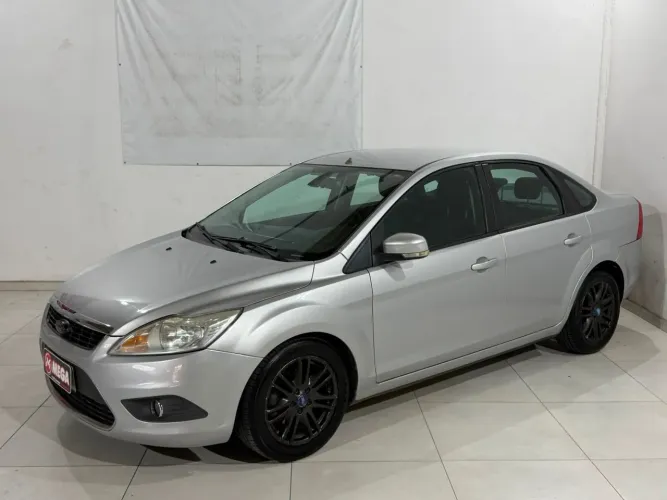 Ford Focus Sedan 2.0 16v/2.0 16V Flex 4P Aut. 2013