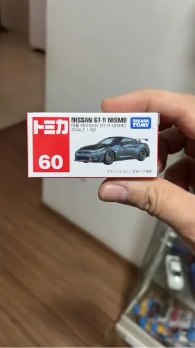 Takara tomy nismo gt-r
