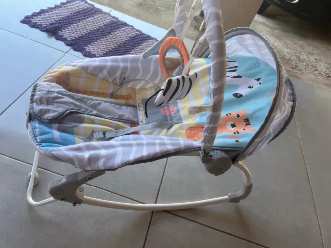 Cadeira de descanso de bebê