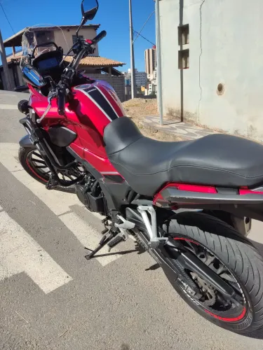 Vendo outro troco cb 500x por carro ou moto *
