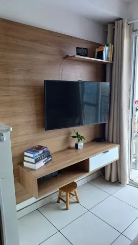 Smart TV LG 43", em perfeito estado!
