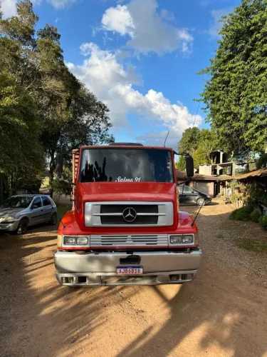 Mercedes-Benz 1622