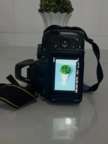 Câmera Nikon D52000 Profissional.