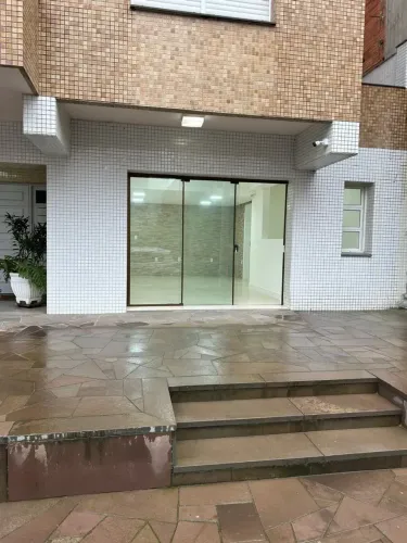 Ponto comercial/Loja/Box para aluguel tem 38 metros quadrados