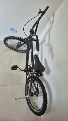 Bicicleta aro 20 preta