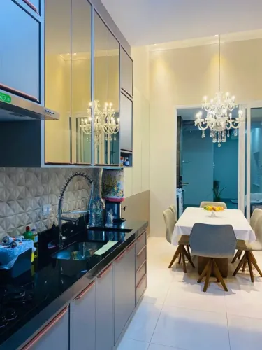 Linda casa a Venda no Moutonnee