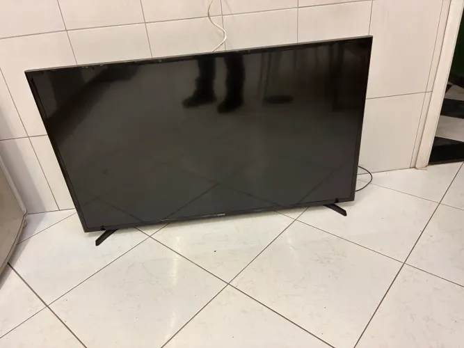 Tv Samsung 49 pol ( retirar peças )