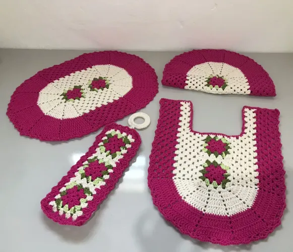 Jogo de banheiro em crochê 