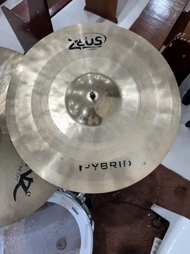 Prato Zeus Hybrid Crash 18 b20 